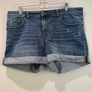 Caslon brand by Nordstrom Boyfriend style denim shorts size 31